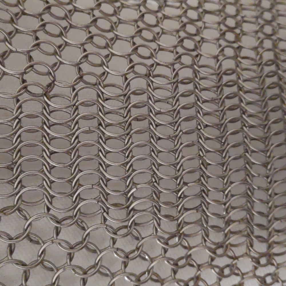 Chainmail Vest - Picture 7 of 9